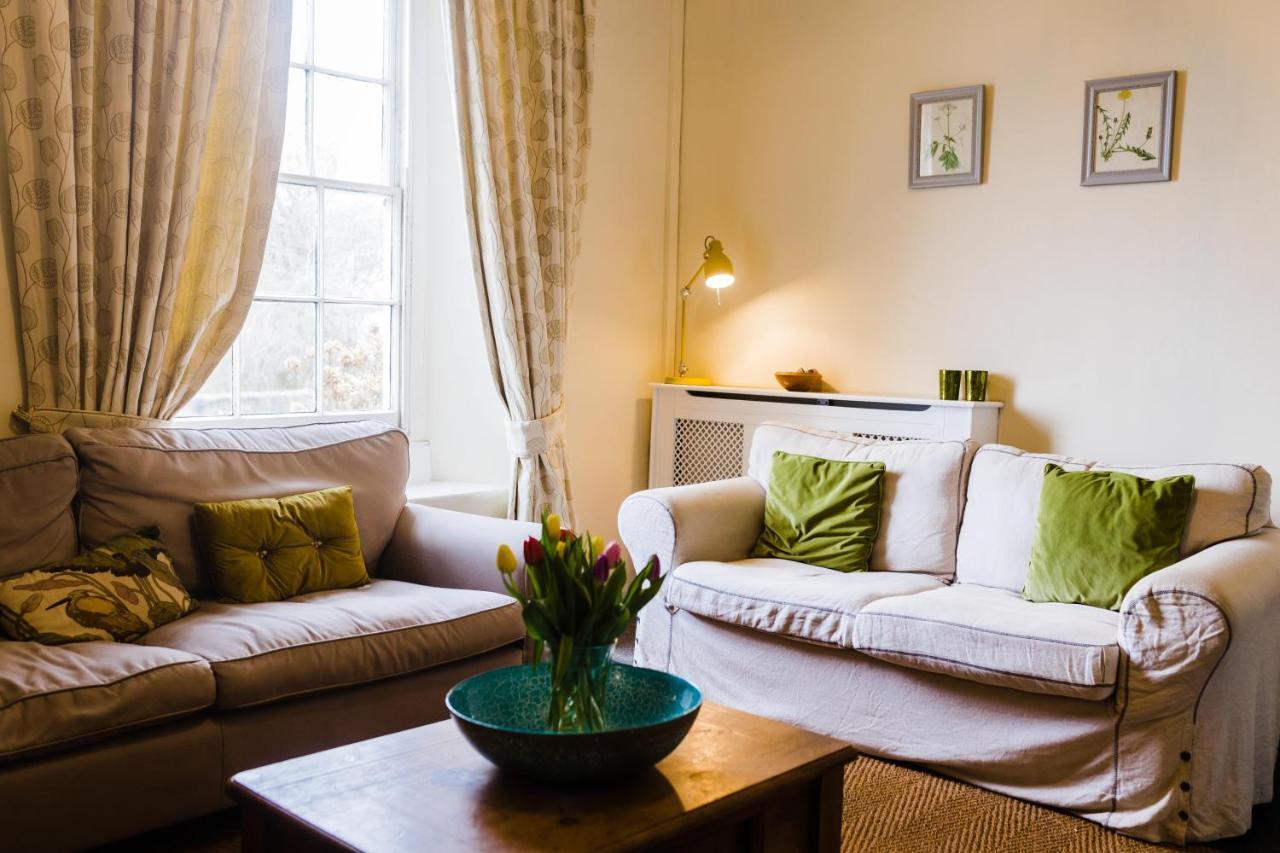 May Tree Cottage Manorbier 5 Mins From The Beach Sleeps 4 Екстериор снимка